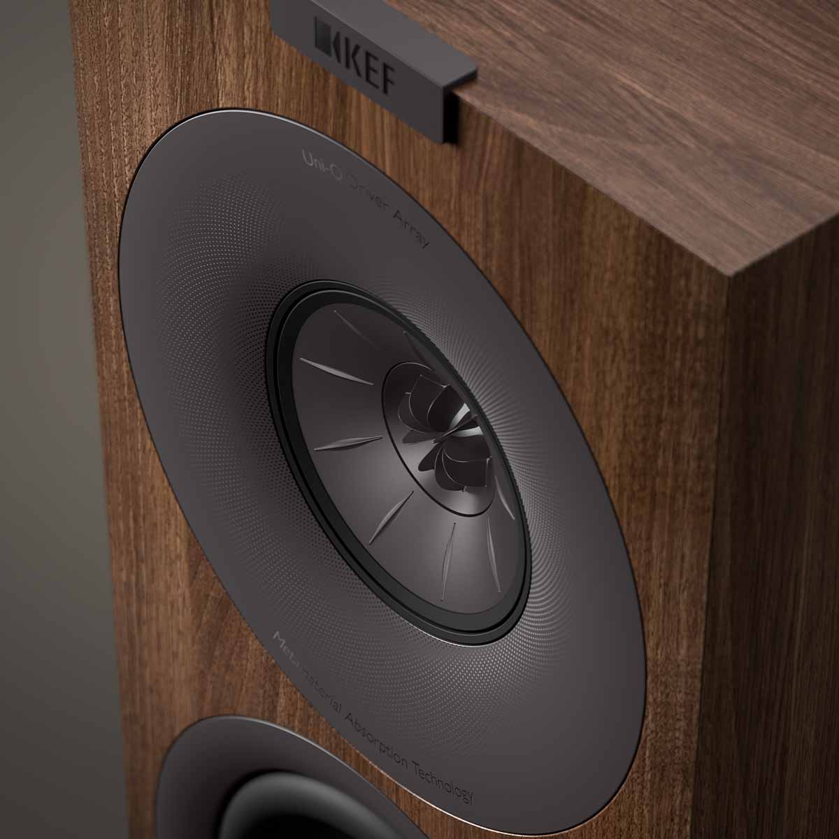 KEF Q Concerto Meta Bookshelf Speakers - Pair close up of UNI-Q driver