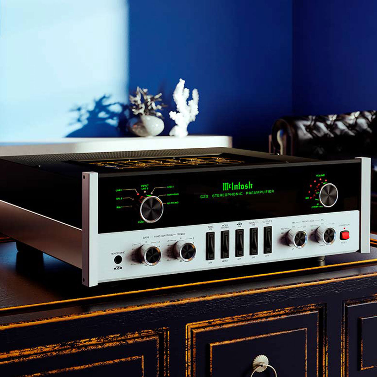 McIntosh C22 Mk V 2-Channel Vacuum Tube Preamplifier