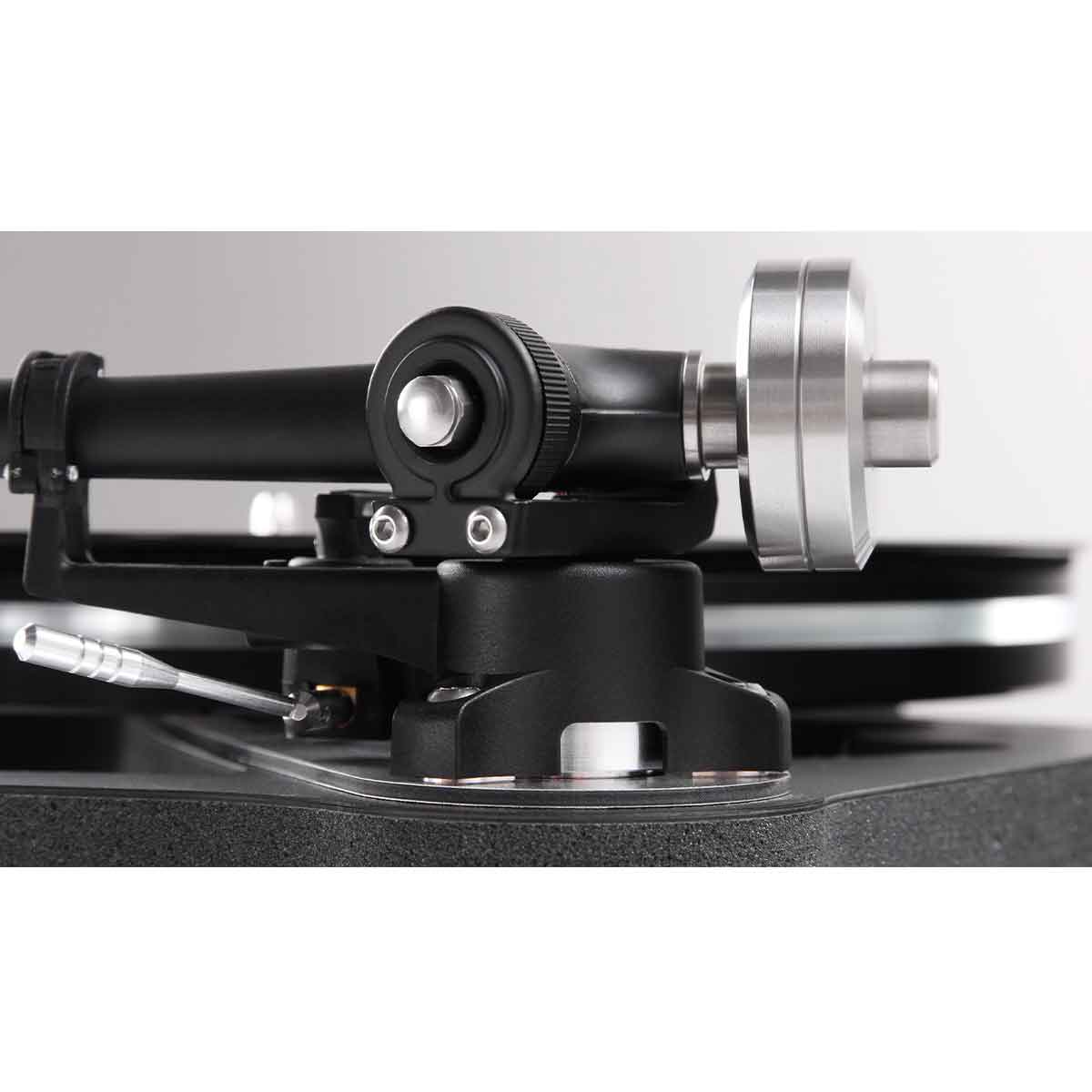 Rega Planar 8 Turntable black close-up of tonearm bearing