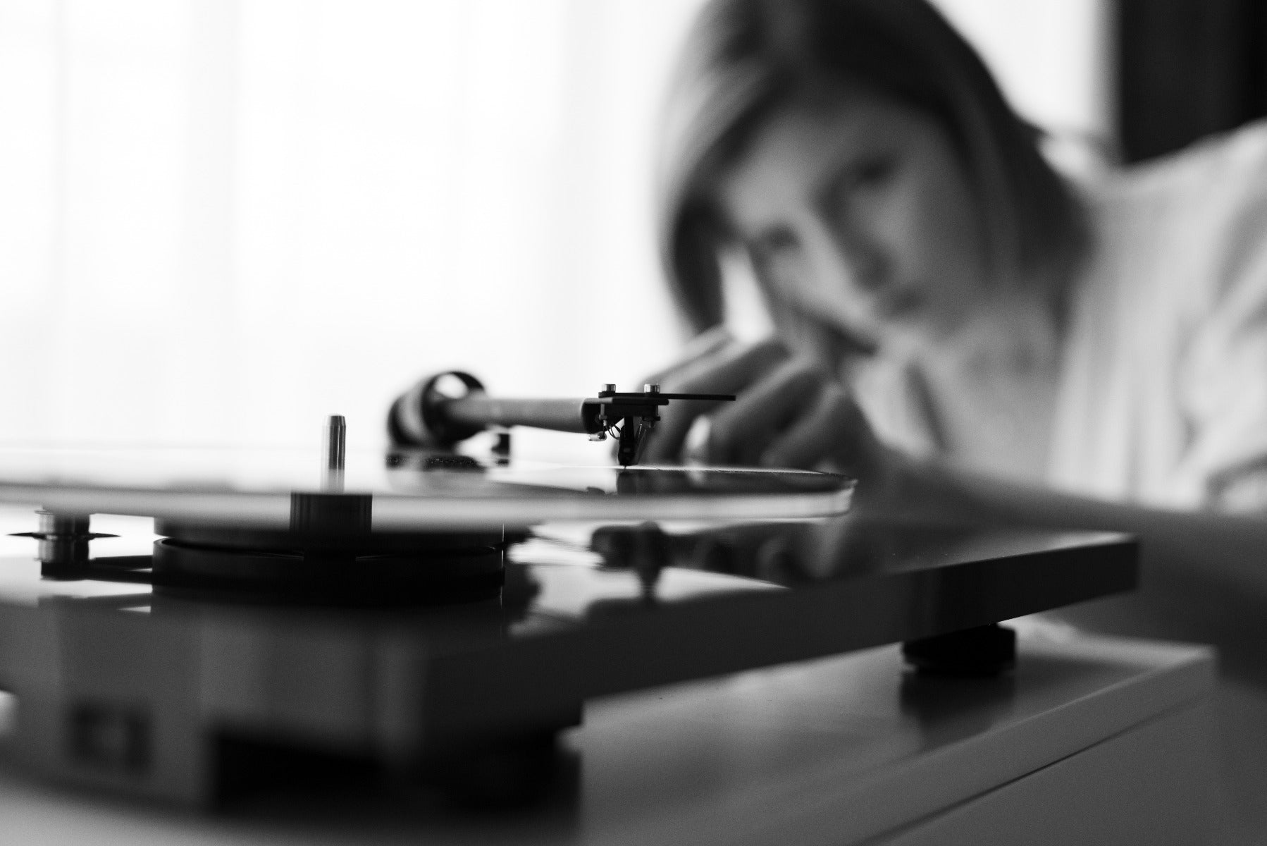 Pro-Ject T1 Turntable